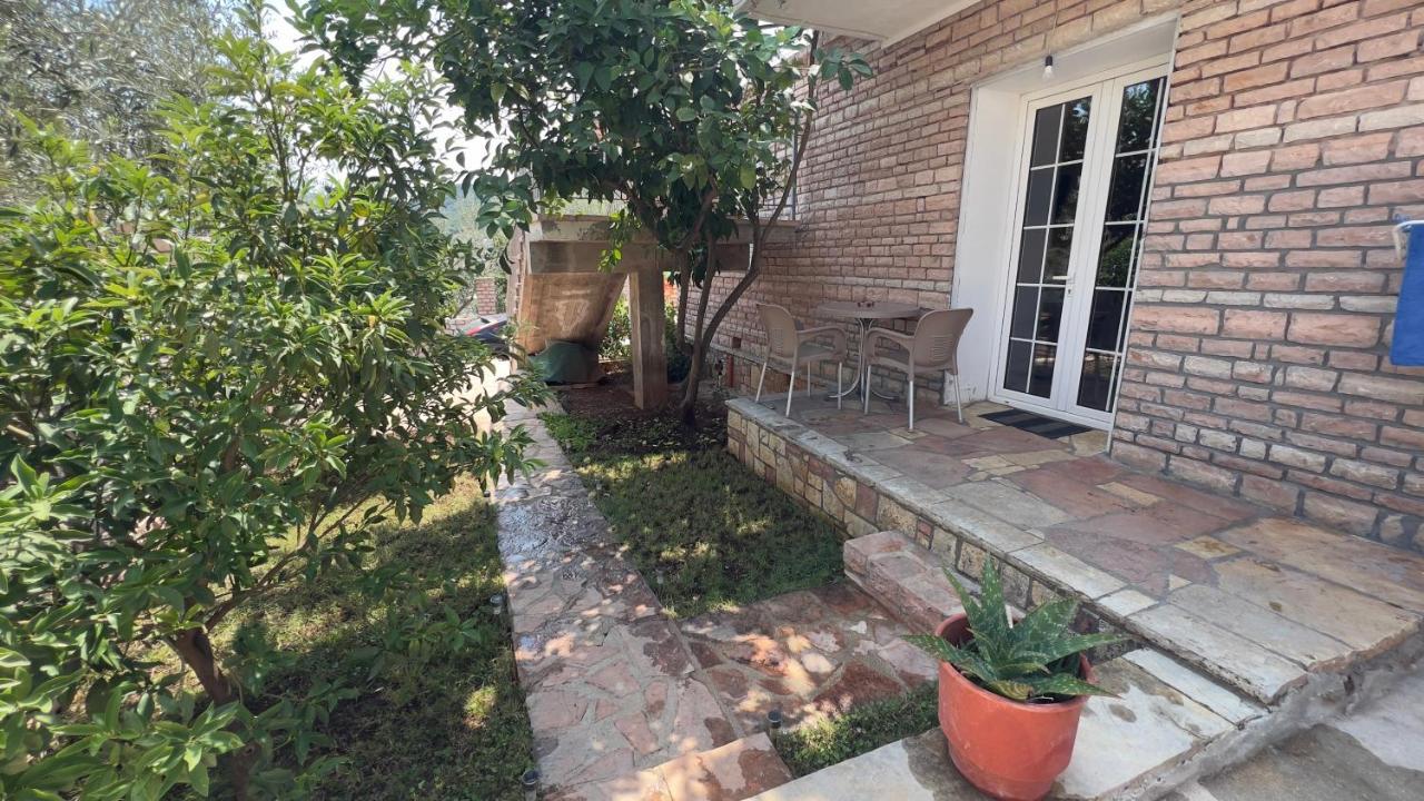 Studios&Apartment Niko Luka Ksamil Kültér fotó